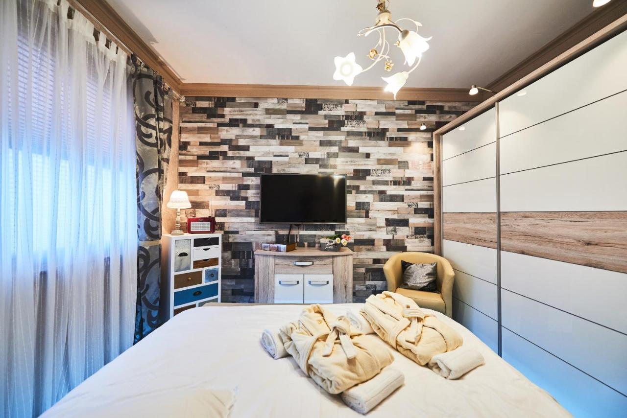 Apartment Alpremira Varna Bagian luar foto