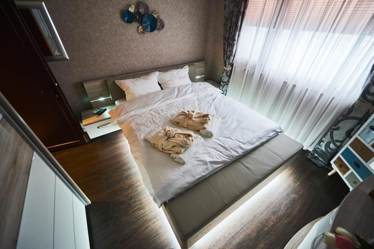 Apartment Alpremira Varna Bagian luar foto