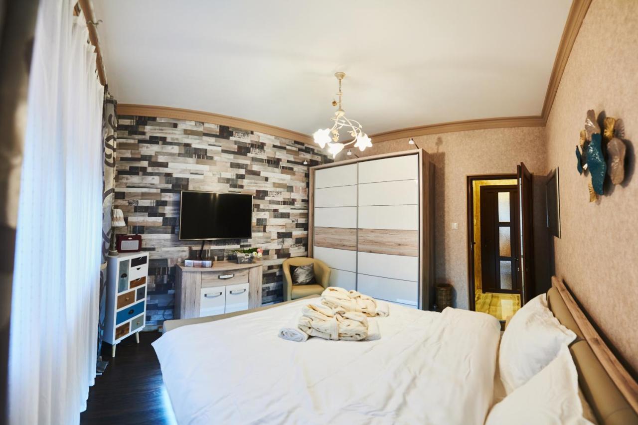 Apartment Alpremira Varna Bagian luar foto