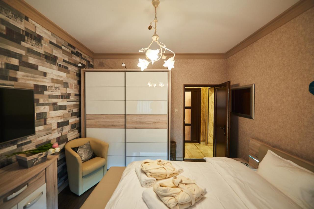 Apartment Alpremira Varna Bagian luar foto
