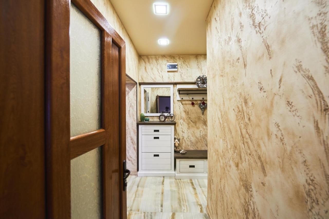 Apartment Alpremira Varna Bagian luar foto