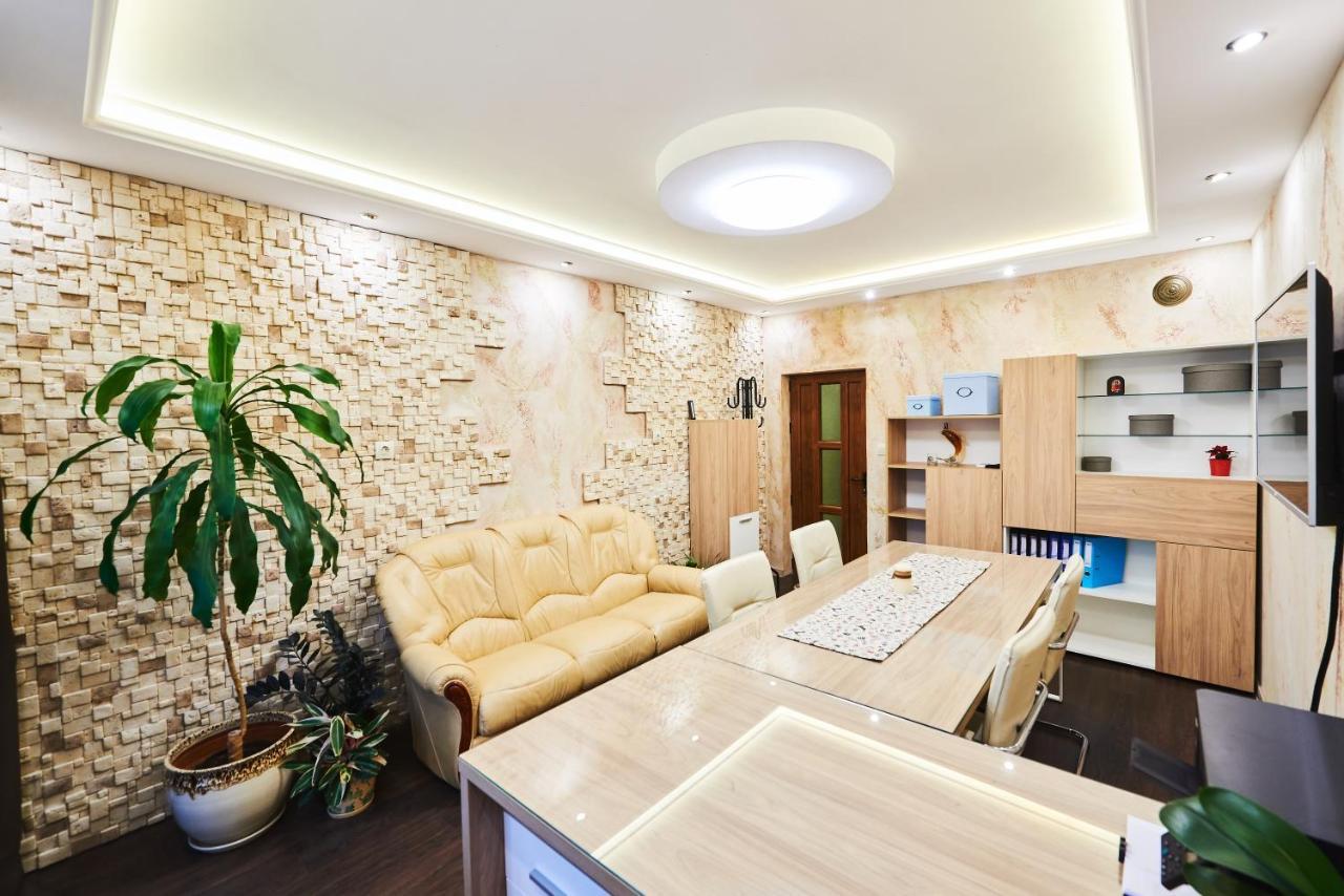 Apartment Alpremira Varna Bagian luar foto